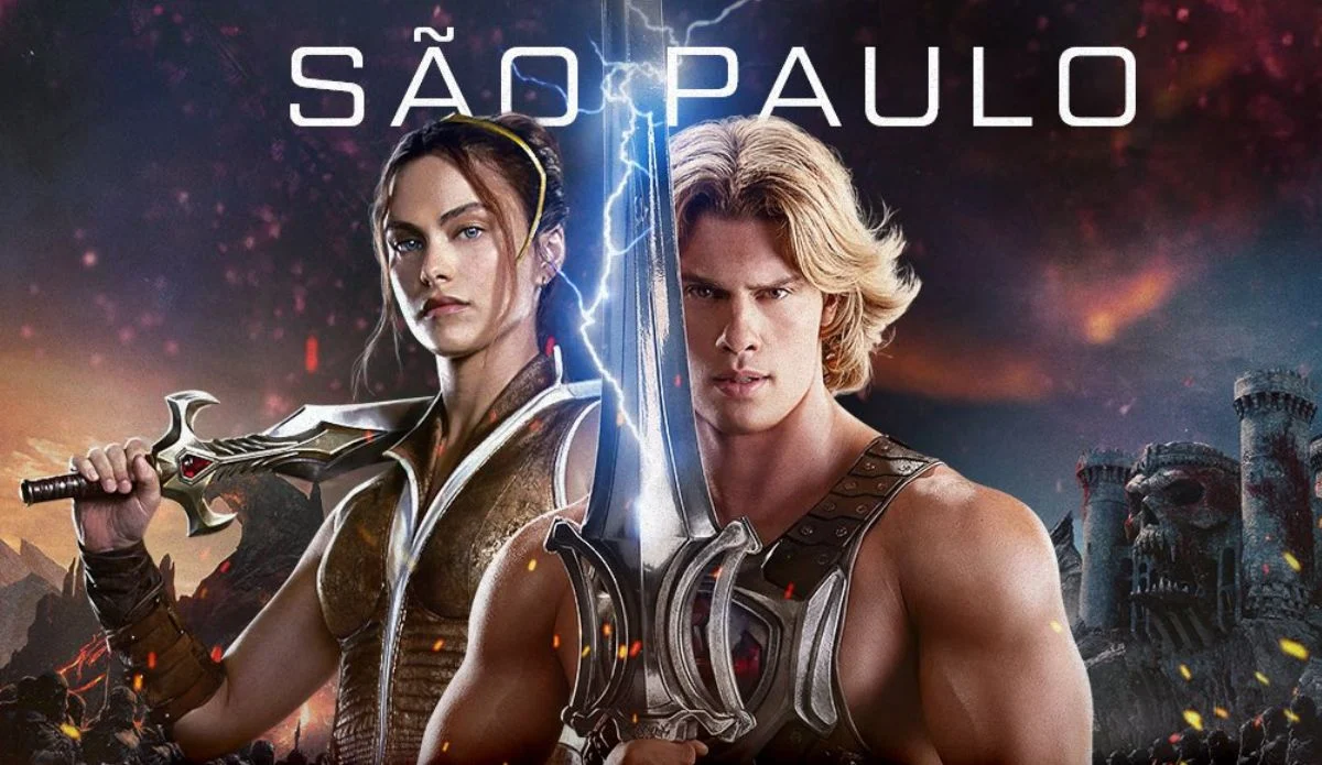 Atores de 'Mestres do Universo' desembarcam em São Paulo para divulgação do filme