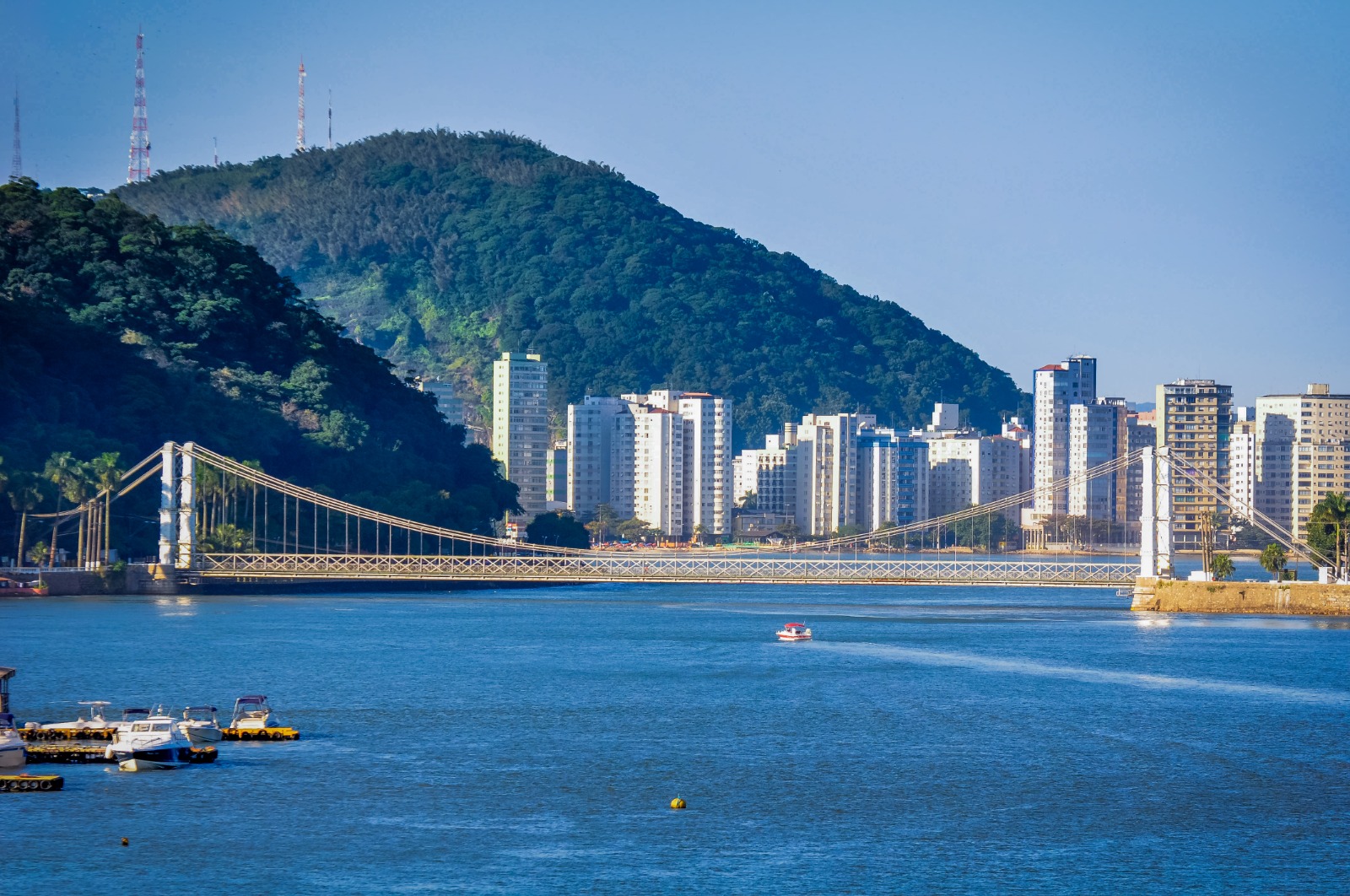 Ponte Pênsil ficará interditada no período noturno a partir desta terça-feira