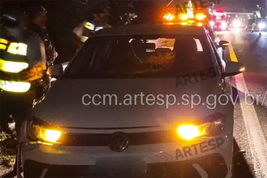 Pedestre morre após ser atropelado por dois carros na Rodovia Padre Manoel da Nóbrega