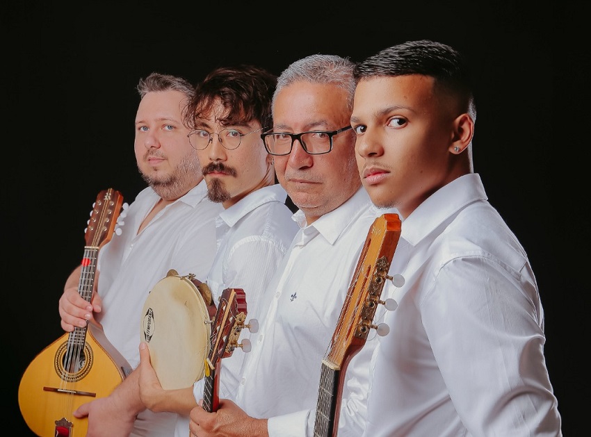Boêmios da Praia e Marlene Mendes se apresentam no Chorinho no Aquário