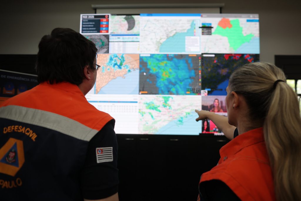 Tempo instável e chuva isolada permanecem até quarta-feira, alerta Defesa Civil