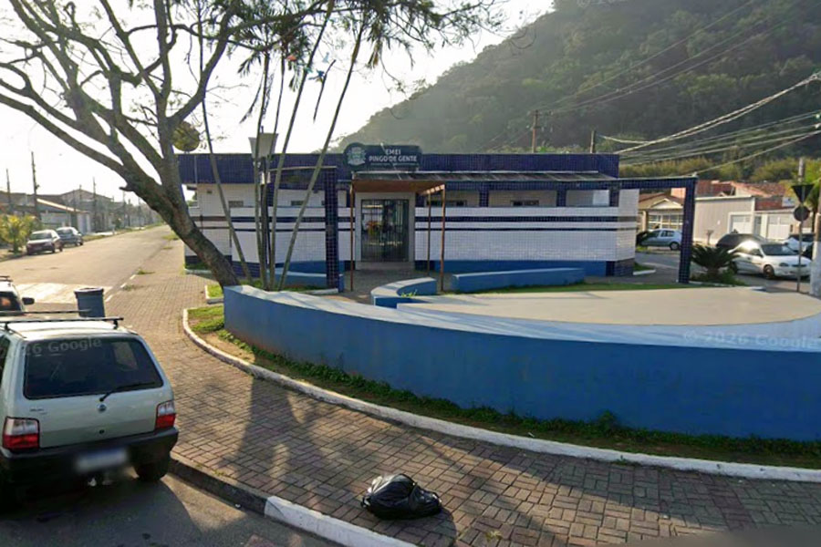 Mãe pede R$ 100 mil de indenização após filha ser abusada em banheiro de escola pública de Mongaguá