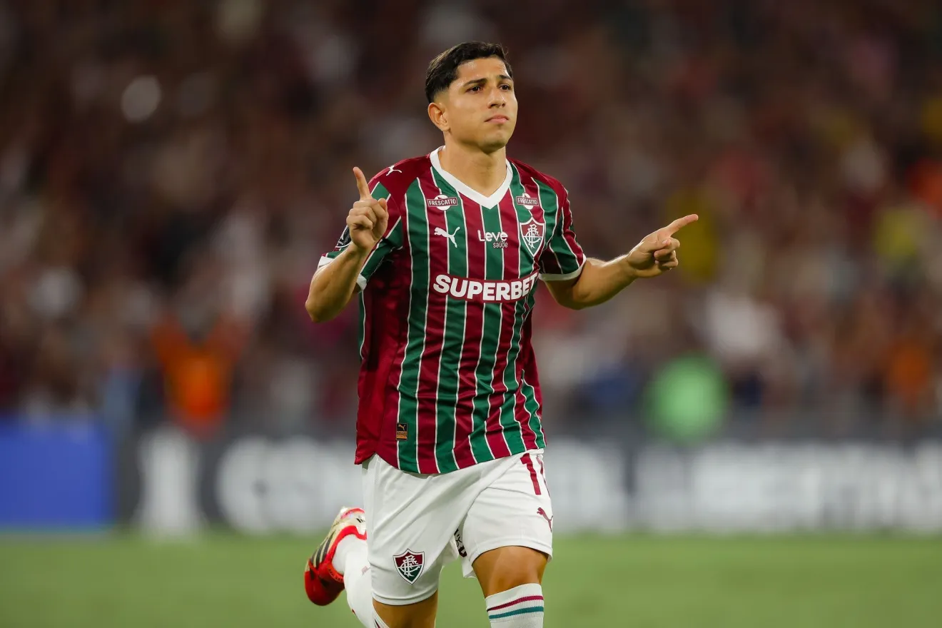 Fluminense vence La Guaira, conta com ajuda de argentinos e avança na Libertadores