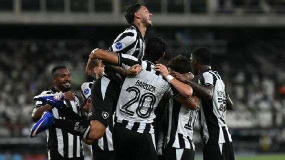 Botafogo demora, mas atropela Petrolero e encaminha vaga na Sul-Americana