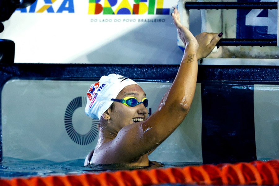Mafê Costa bate recorde nos 400m livre no Rio e garante índice para o Pan-Pacífico