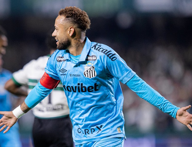 Neymar soma 16 participações em gols em 18 jogos