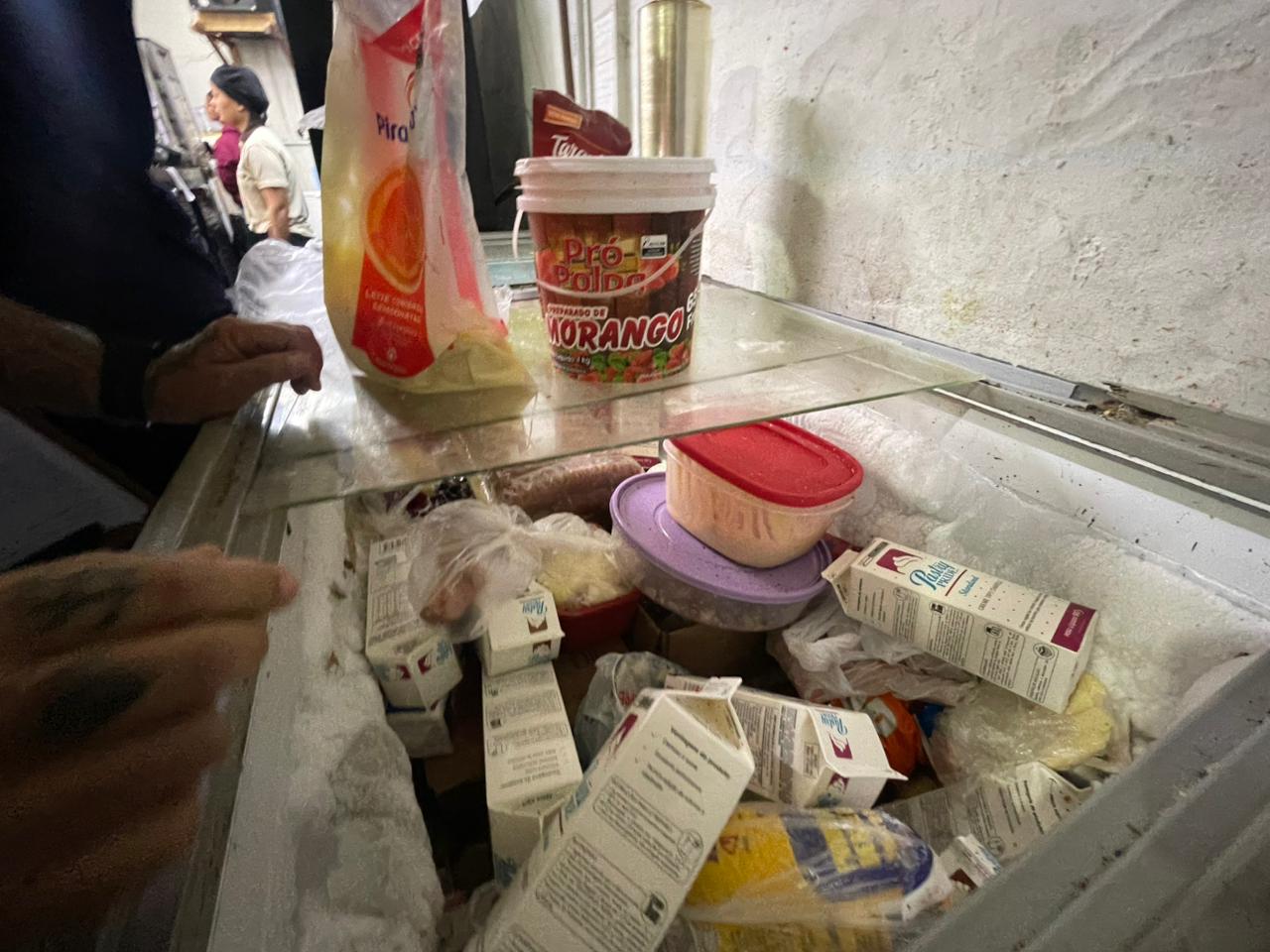 Fiscalização interdita padaria com riscos à saúde em Mongaguá
