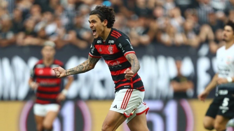 Flamengo vence Estudiantes e avança na Libertadores sem precisar de tribunal