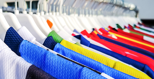 Receita Federal retém 22 toneladas de camisas de seleções e clubes no porto de Santos