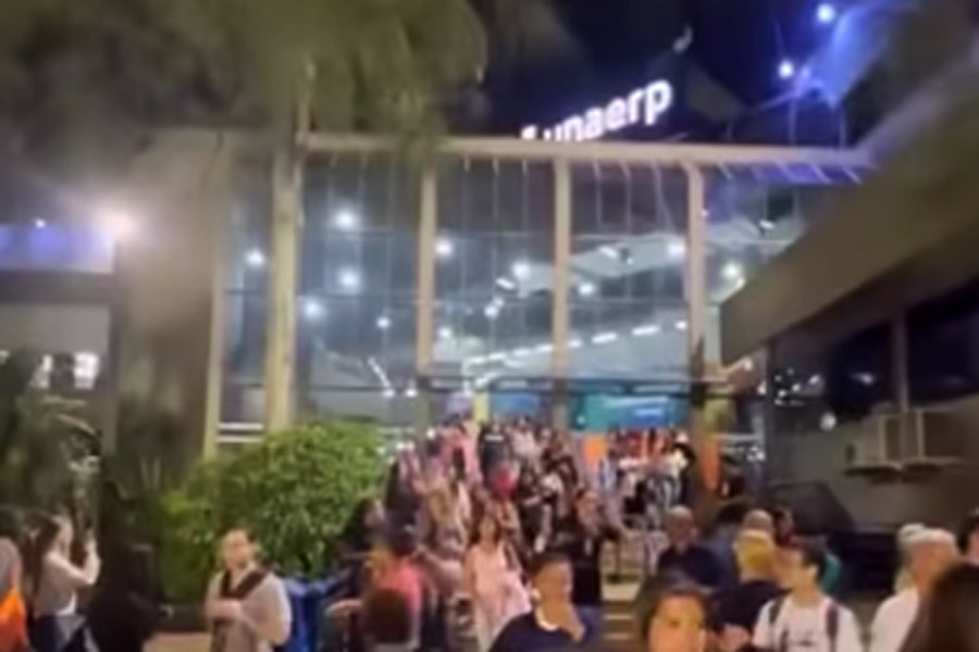 Suposto vazamento de gás faz faculdade ser evacuada em Guarujá