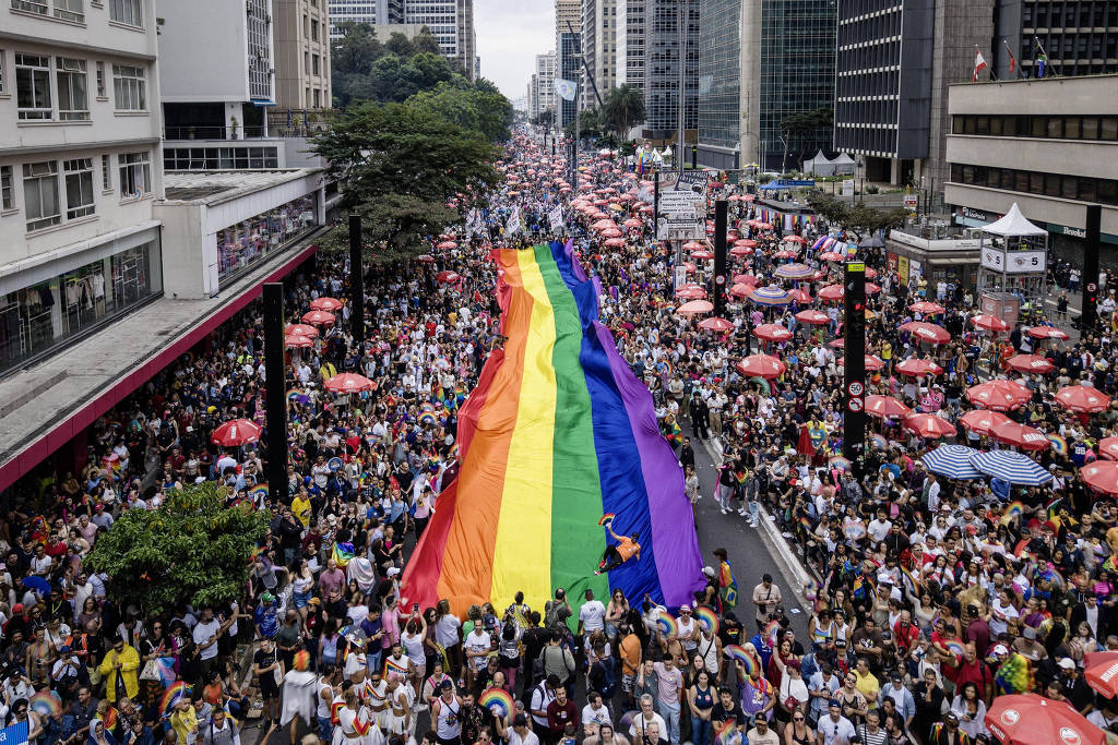 Parada LGBT+ completa 30 edições com 'mobilização extra' após queda de patrocínio