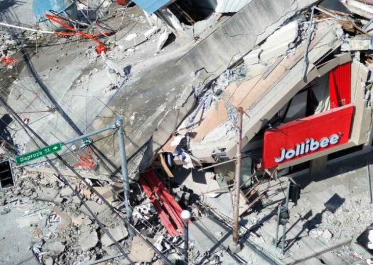 Ao menos 15 pessoas morrem após terremoto de 7,8 nas Filipinas