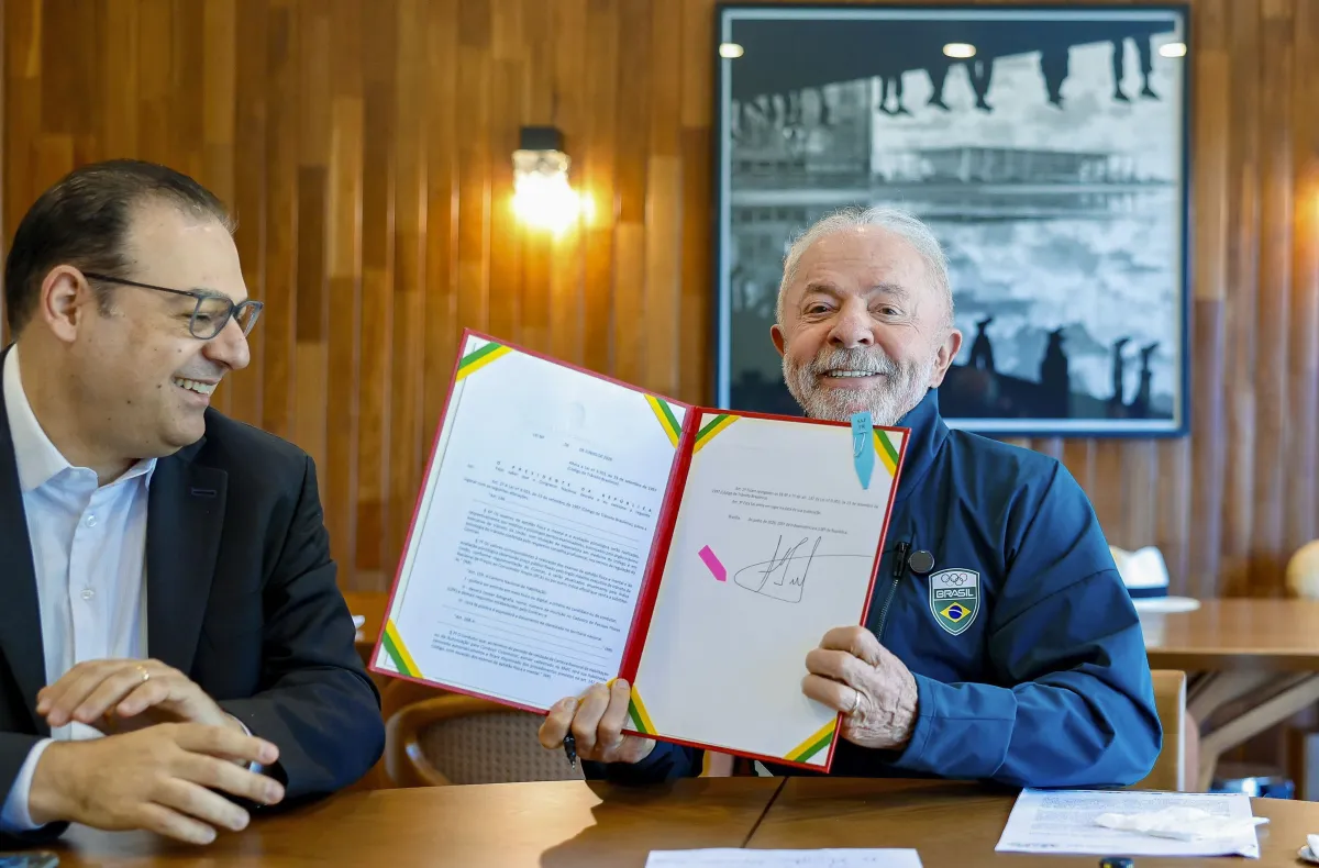 Lula sanciona renovação automática de CNH para bons condutores