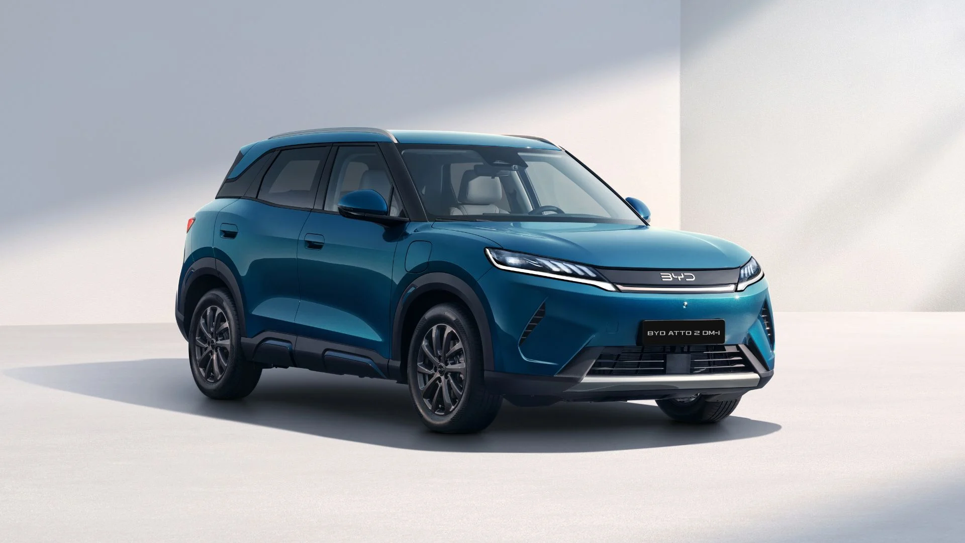 BYD apresenta Atto 2, primeiro SUV compacto híbrido flex da marca no país