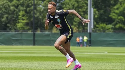 Ancelotti diz que Neymar estará à disposição da Seleção contra a Escócia
