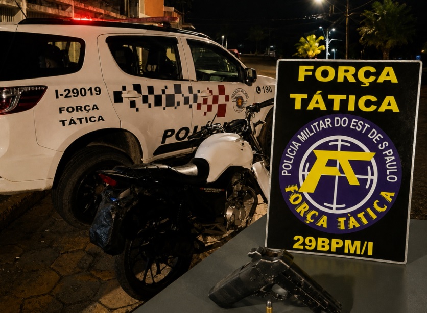 Perseguição termina com dupla presa após queda de moto e apreensão de arma em Itanhaém