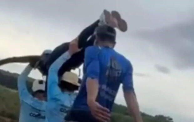 Instrutor cita gritos e diz que cliente anterior em caso de morte durante rope jump desistiu