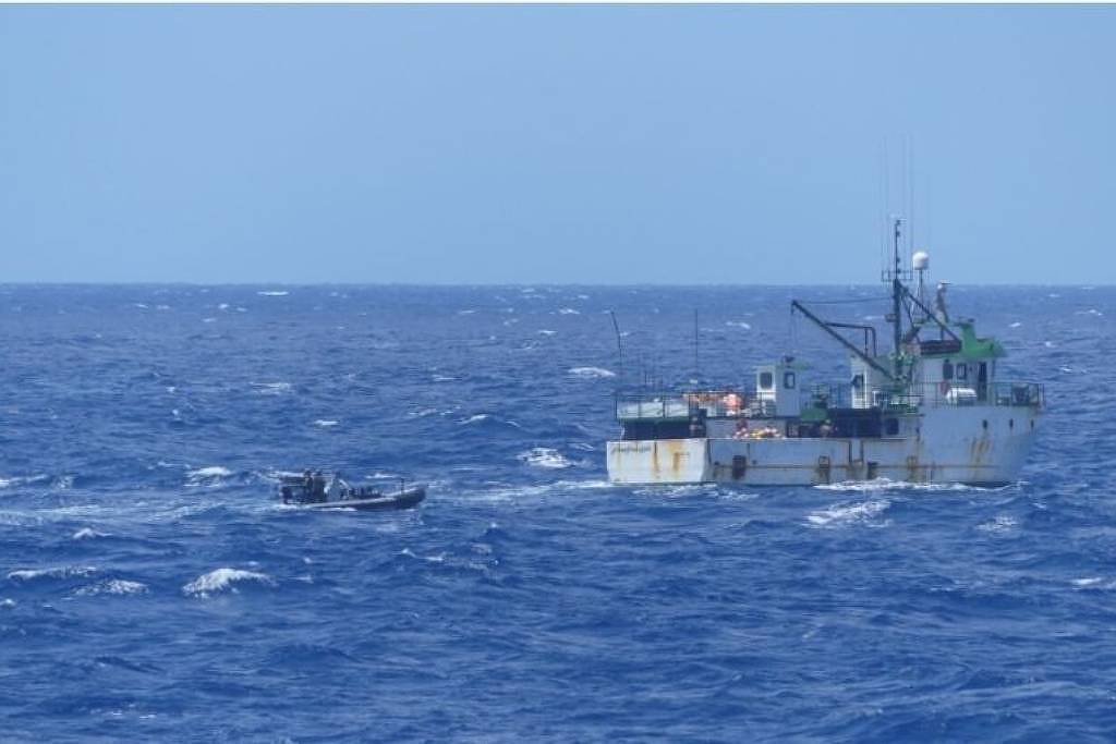 Narcotráfico reduz uso de contêiner e amplia barcos pesqueiros no envio de cocaína à Europa, diz PF