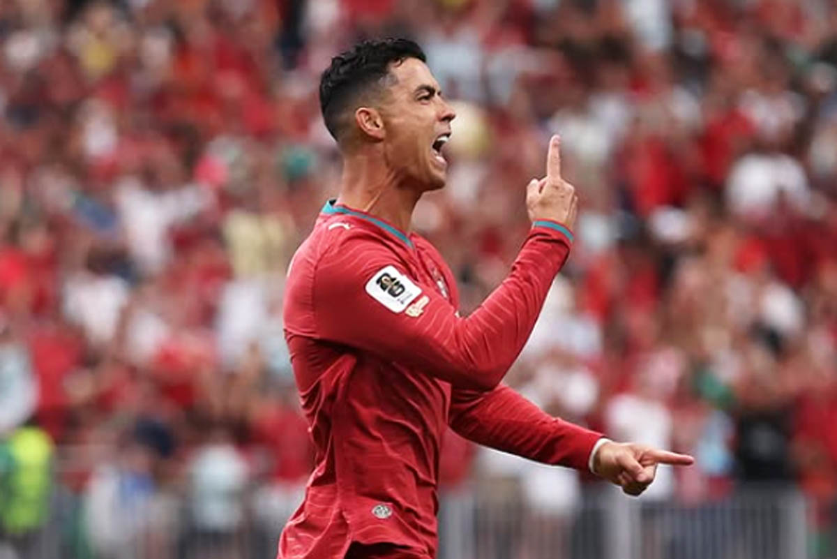 Cristiano Ronaldo marca duas vezes e Portugal goleira Uzbequistão por 5 a 0