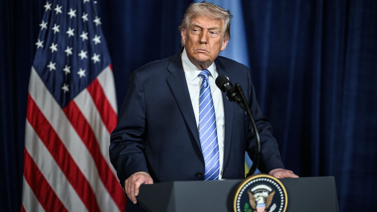 Trump diz que acordo com Irã está finalizado e cancela novos ataques