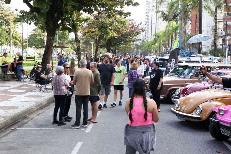 Vem pra Orla volta com esporte, lazer e muita animação na avenida da praia de Santos